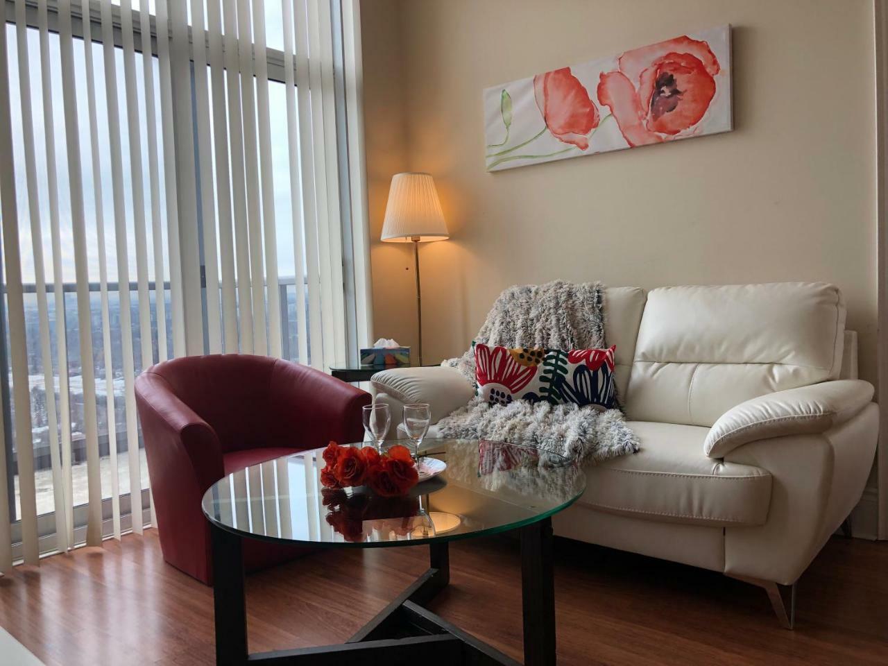 Kashaneh At Meridian Vaughan Exterior foto